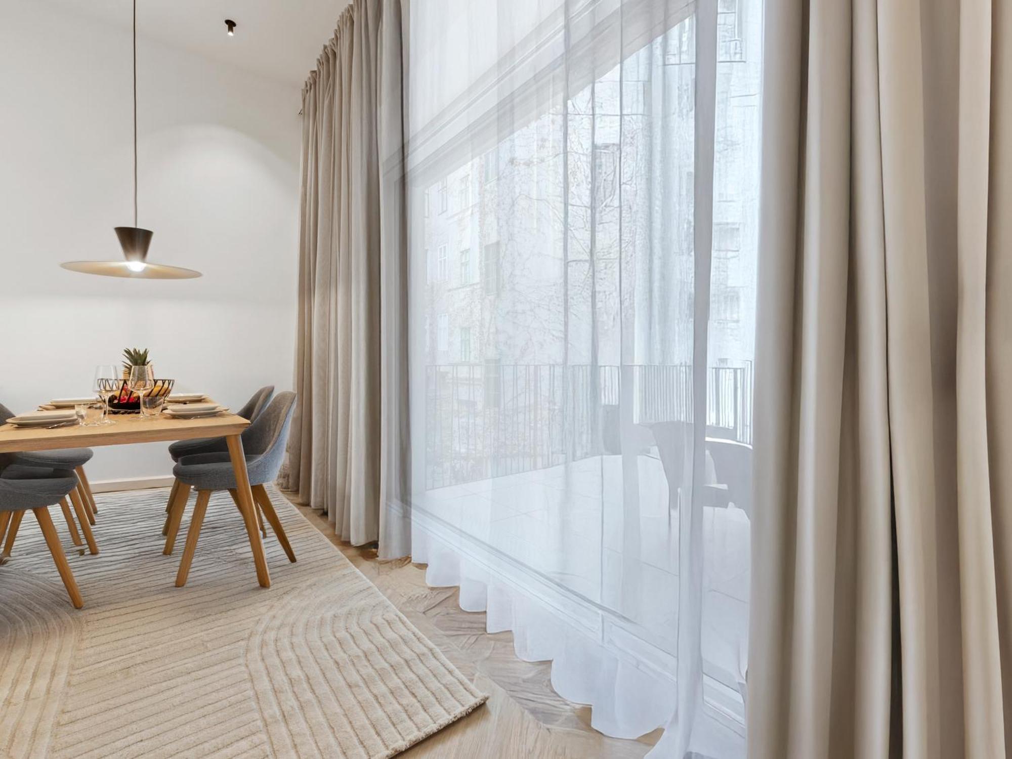 Gt7 Apartments District 9 - Managed By Sky9 Apartments Viyana Dış mekan fotoğraf